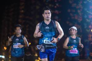 BIB: 4197, 414, 44320
                            <button type="button" onclick="openModal(18284550)" class="btn btn-primary btn-sm float-right btn-popup" data-toggle="modal" data-target=".modal-high-quality">
                        <i class="fas fa-shopping-cart"></i> Add to Cart
                    </button>
                                            <button type="button" onclick="isThisMe(18284550, true)" class="btn btn-success btn-sm float-right btn-popup btn-isme hidden" data-toggle="tooltip" data-placement="bottom" title="นี่คือรูปของคุณใช่ไหม คลิกที่นี่เพื่อเอาเข้าอัลบั้ม">
                        <i class="fas fa-plus"></i> Add to album
                    </button>
                    <button type="button" onclick="isThisMe(18284550, false)" class="btn btn-warning btn-sm float-right btn-popup btn-isnotme hidden">
                        <i class="fas fa-ban"></i> Remove from album
                    </button>